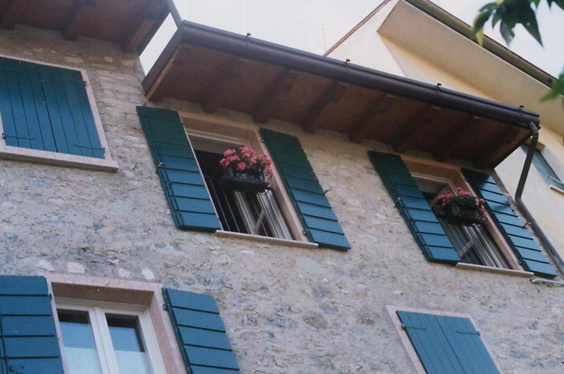 Apartment Casa Caterina Gargnano Bagian luar foto